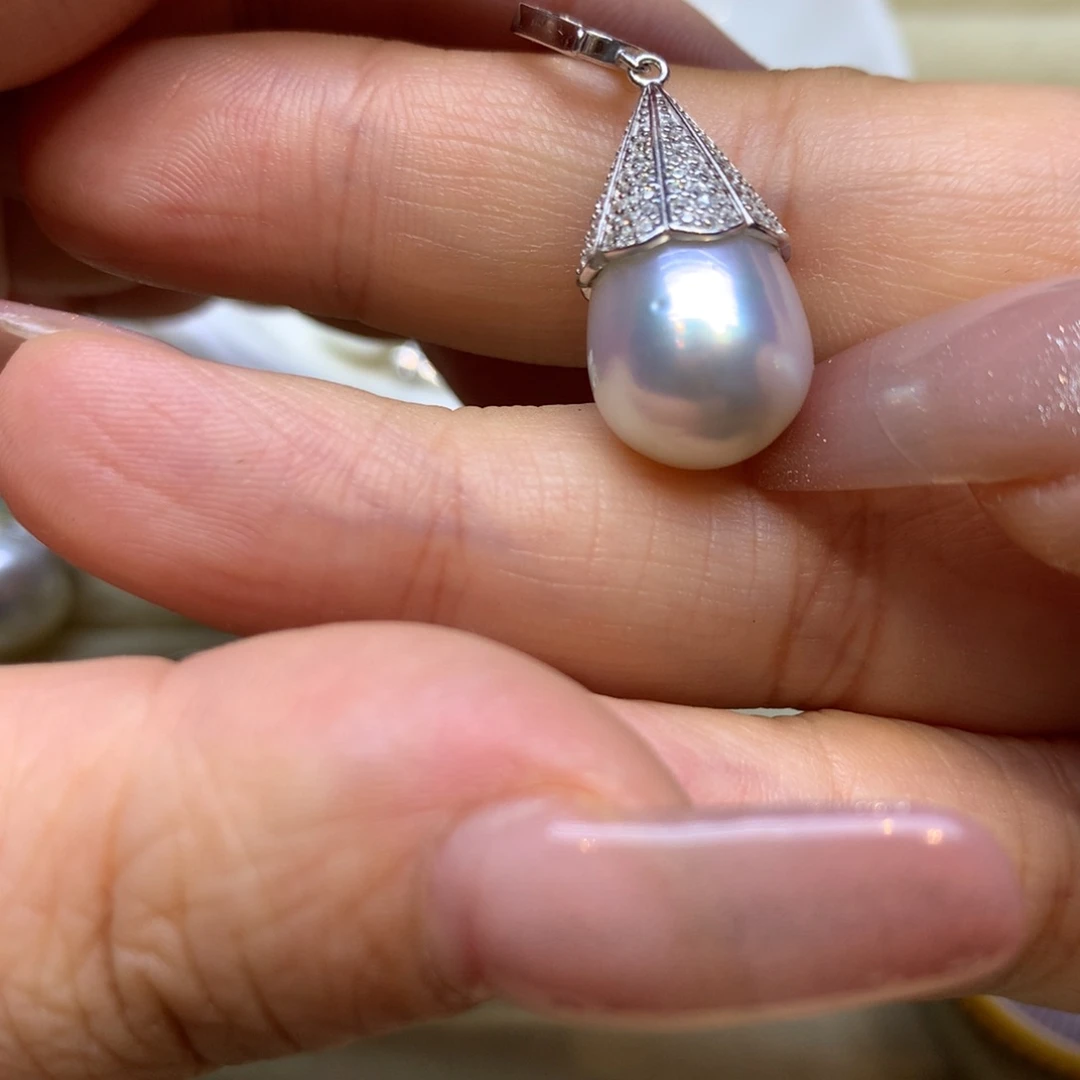 颈饰银S925镶嵌海水珍珠