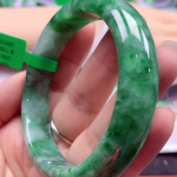 未镶嵌手镯翡翠翡翠