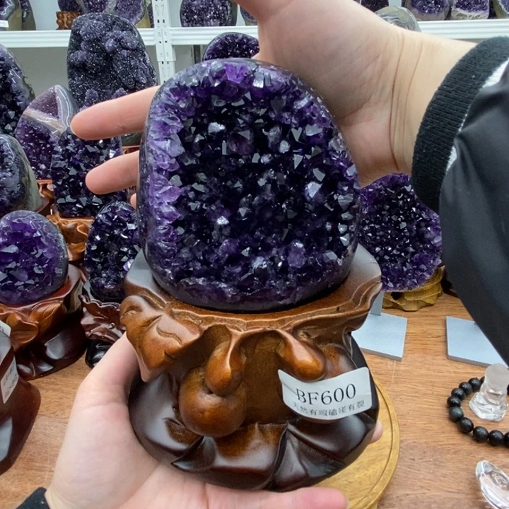 紫晶大型摆件（非配饰）未镶嵌