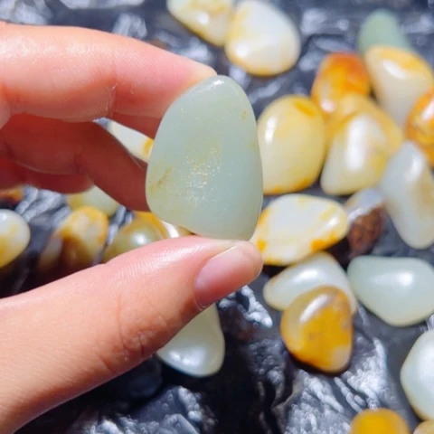 和田玉（子料）未镶嵌颈饰14克