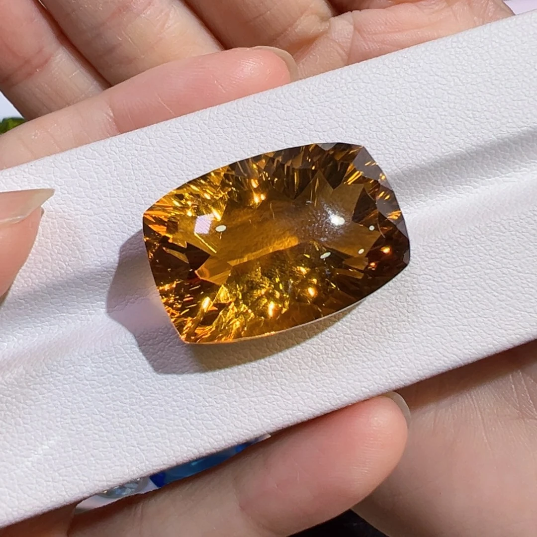 享***雨未镶嵌珠宝半成品黄晶41ct