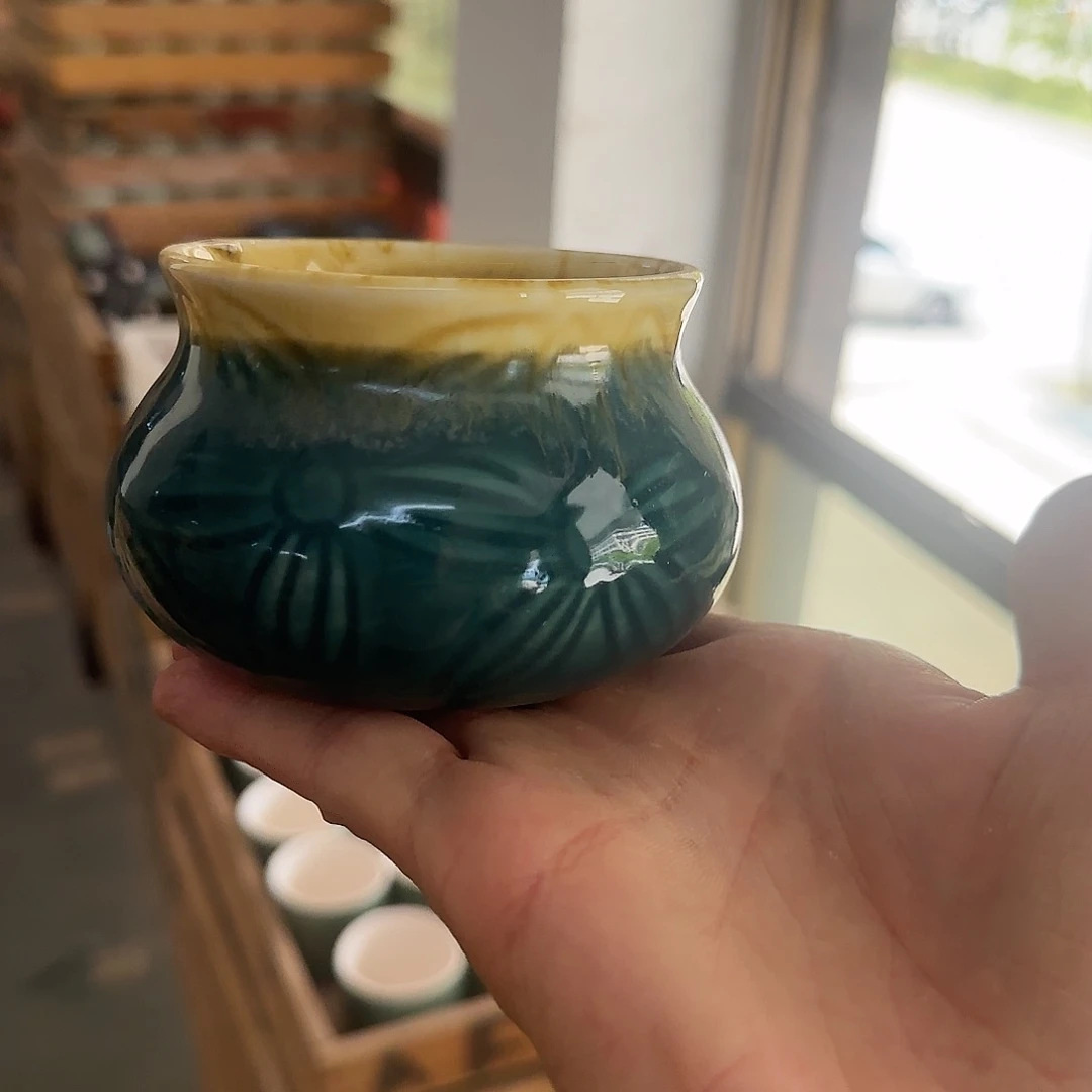 福利局库存尾单·有孔花盆当天满9元发