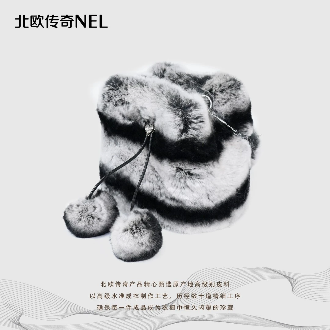 北欧传奇【交个朋友专属】獭兔手拿包KB10107