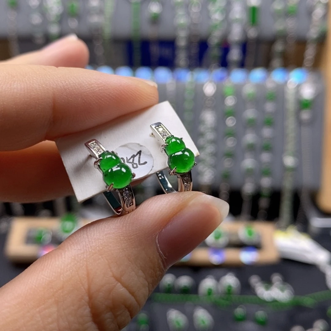 颈饰银S925镶嵌翡翠