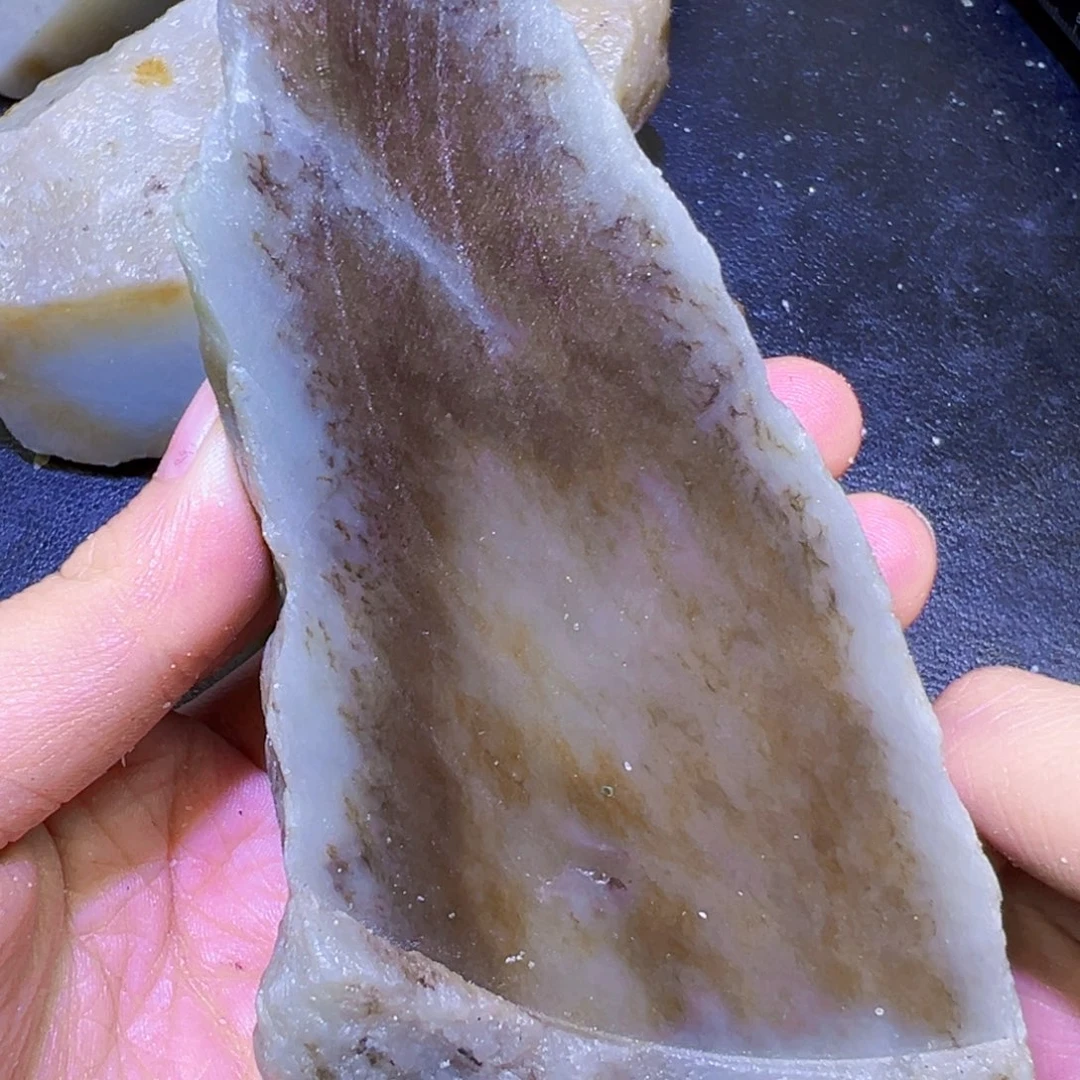 和田玉（糖玉）未镶嵌珠宝半成品