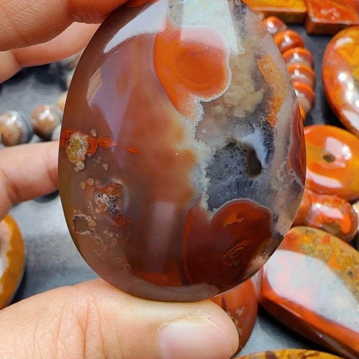 玛瑙/玉髓战国红玛瑙未镶嵌