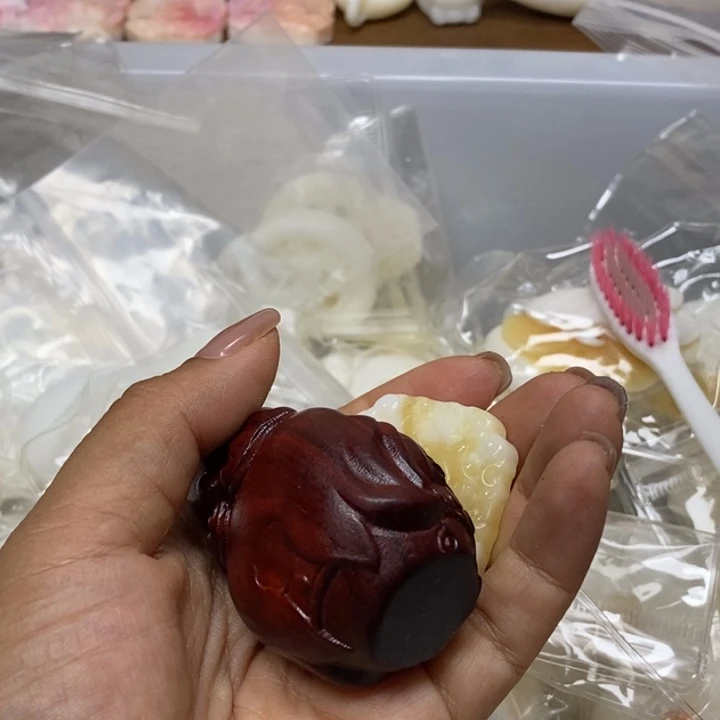 浮***沉乌木类花梨木，八方来财牌子