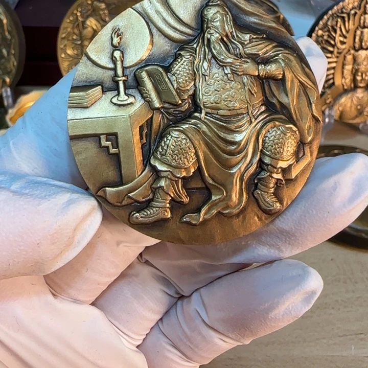 其他普通金属武圣铜章一枚