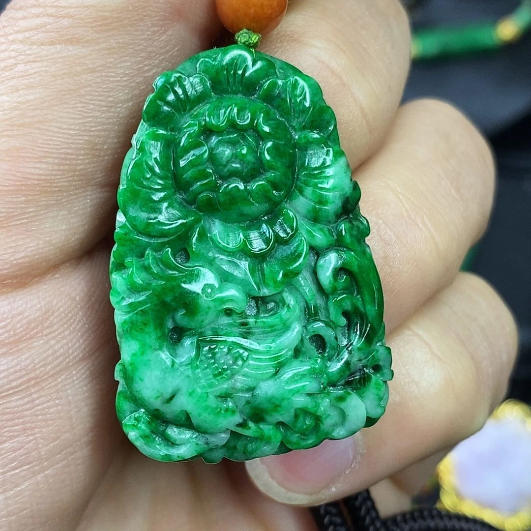 颈饰未镶嵌翡翠吊坠