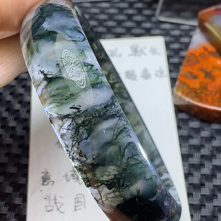 玛瑙/玉髓颈饰未镶嵌边****鱼