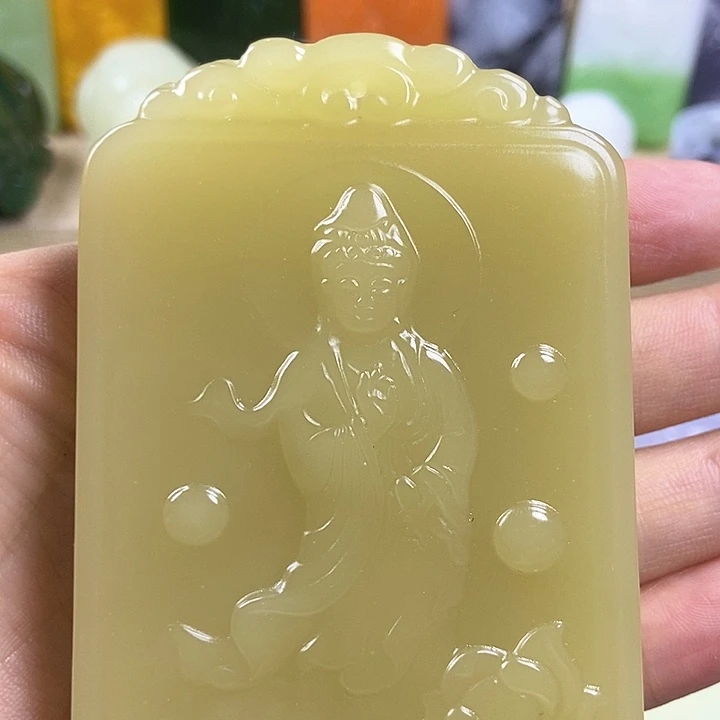 和田玉（糖玉）未镶嵌颈饰