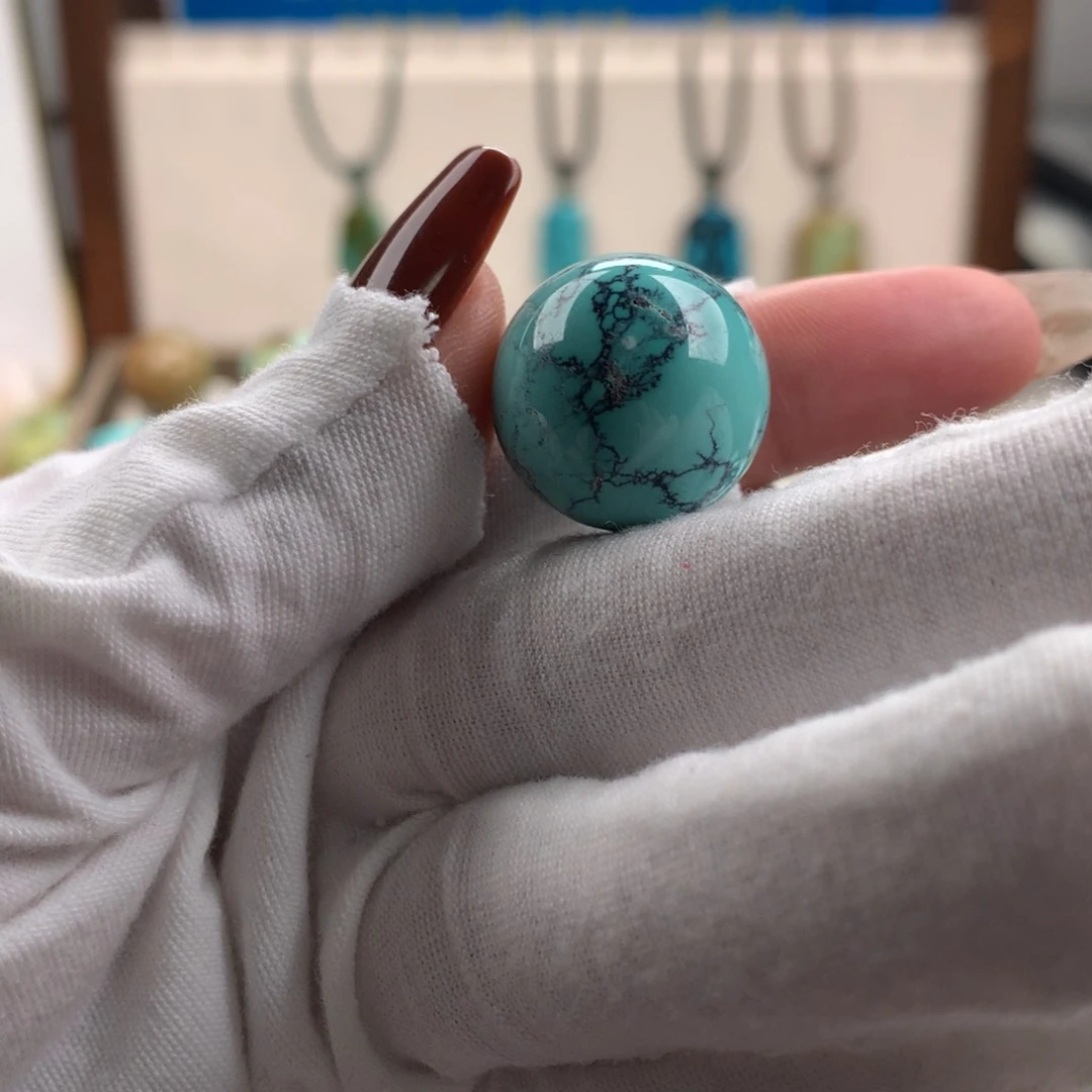 绿松石配饰未镶嵌晓**澄