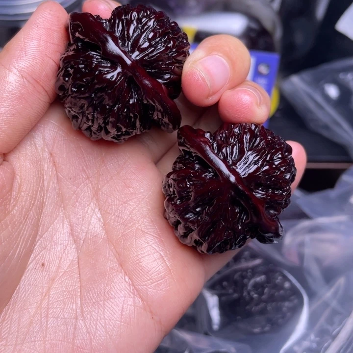 文玩核桃把件卢***挂四座楼