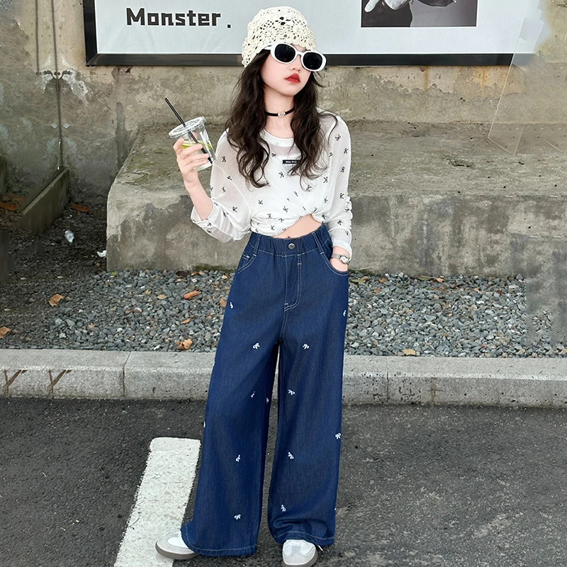 女童春装套装2025新款韩系上衣t恤直筒裤牛仔裤时髦小众套装薄款