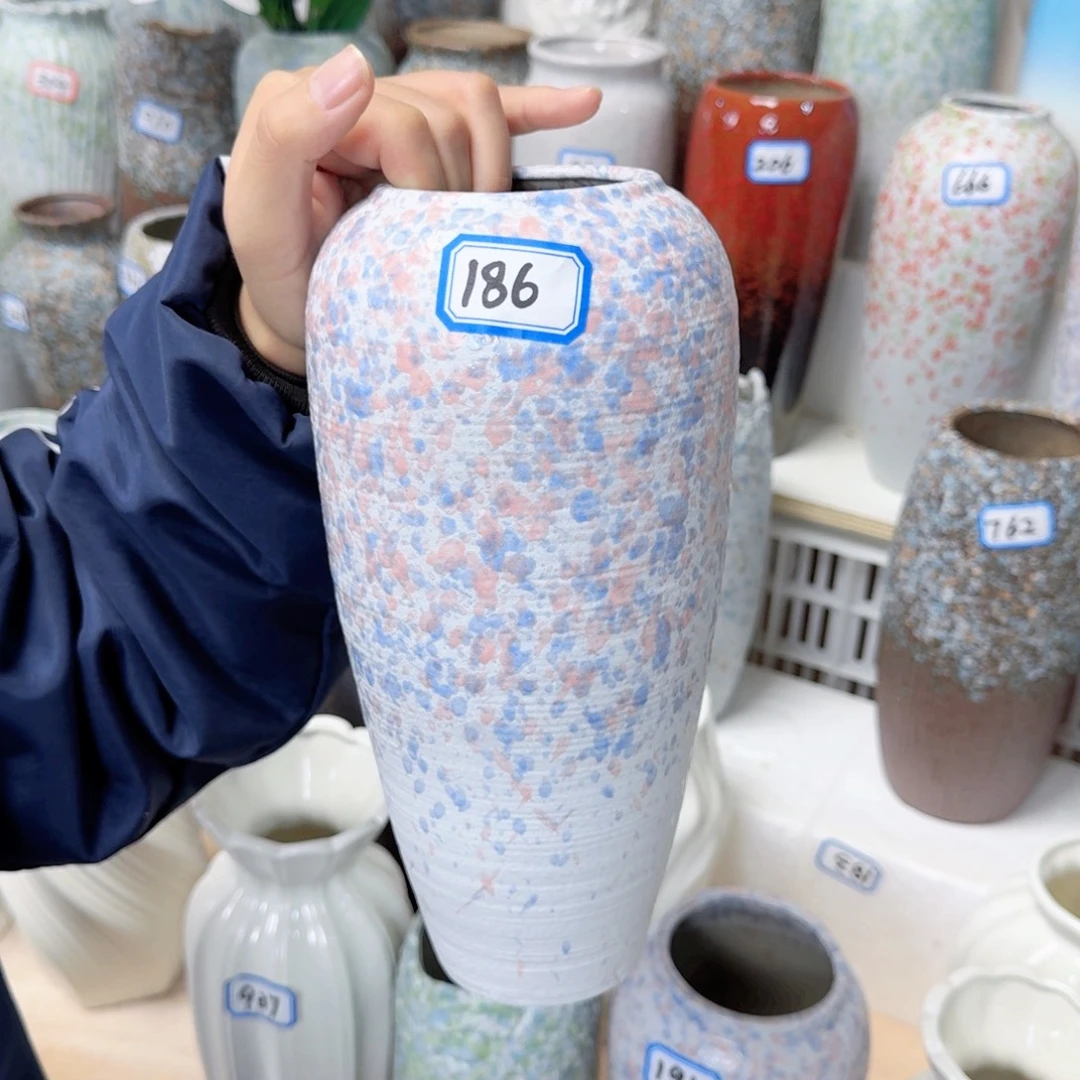 186号陶瓷高25厘米一个