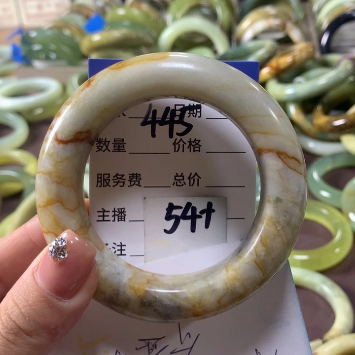 蛇纹石玉未镶嵌手镯445