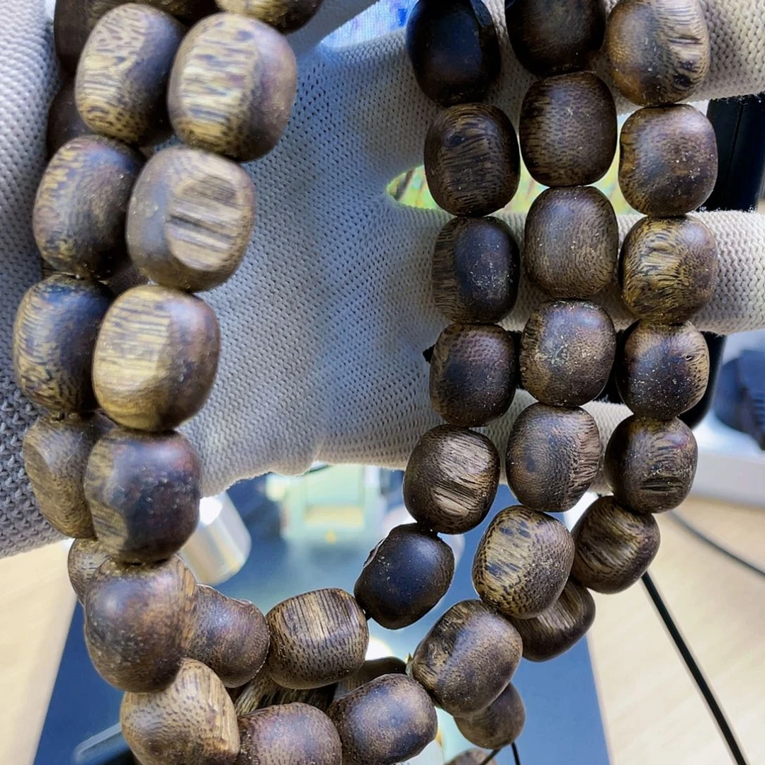 明***戒沉香碎屑沉香乌身瘤疤长串1.3/70克/多样性发一