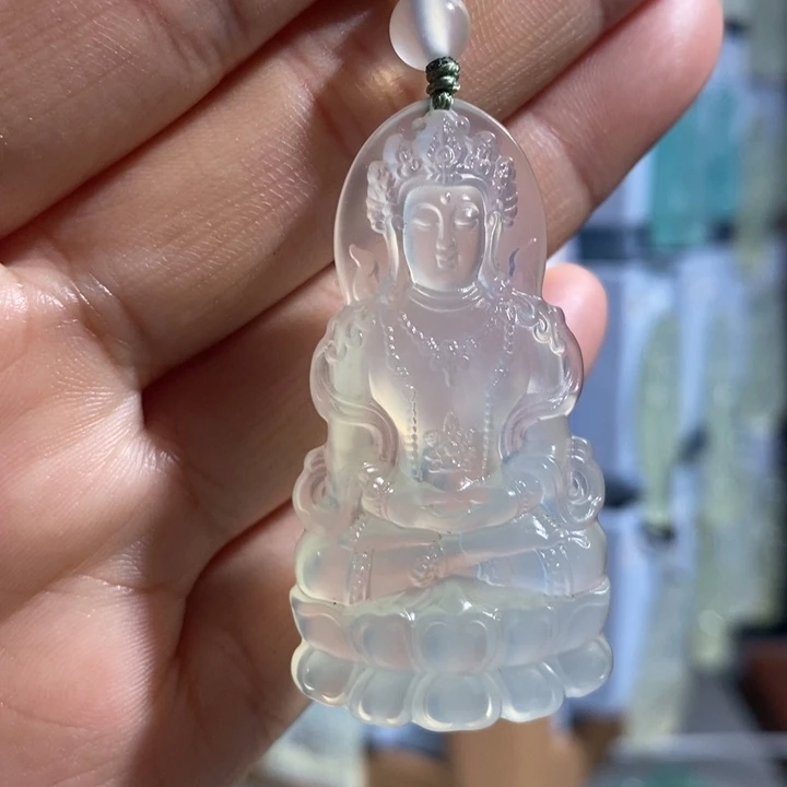 岫玉未镶嵌颈饰吊坠