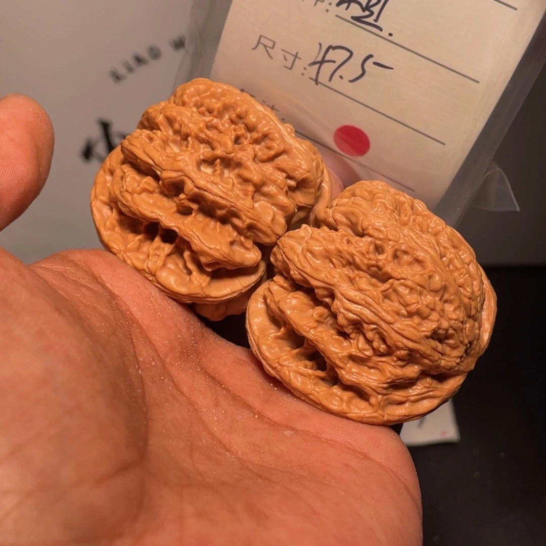 文玩核桃吊坠文玩