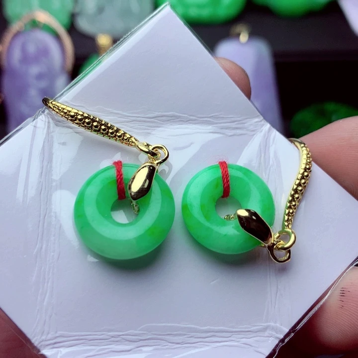 翡翠未镶嵌耳饰A货