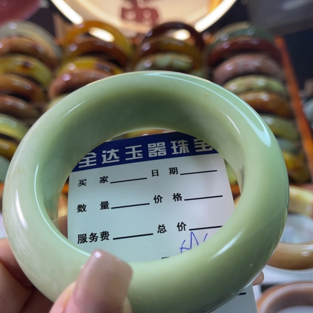 南***佛未镶嵌蛇纹石玉手镯