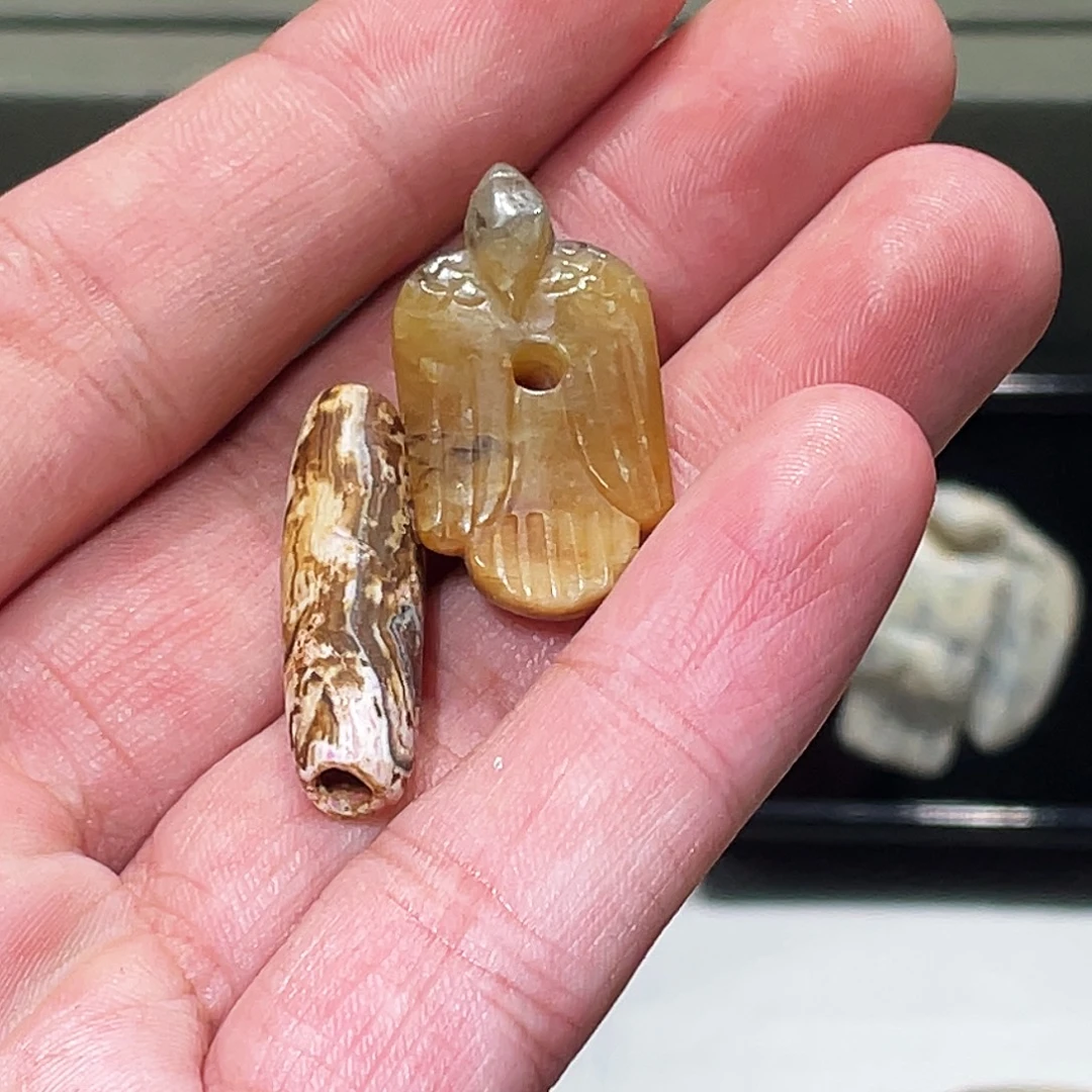 枕***居和田玉（糖玉）未镶嵌挂件