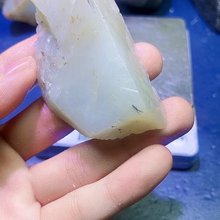 和田玉（糖玉）未镶嵌珠宝半成品