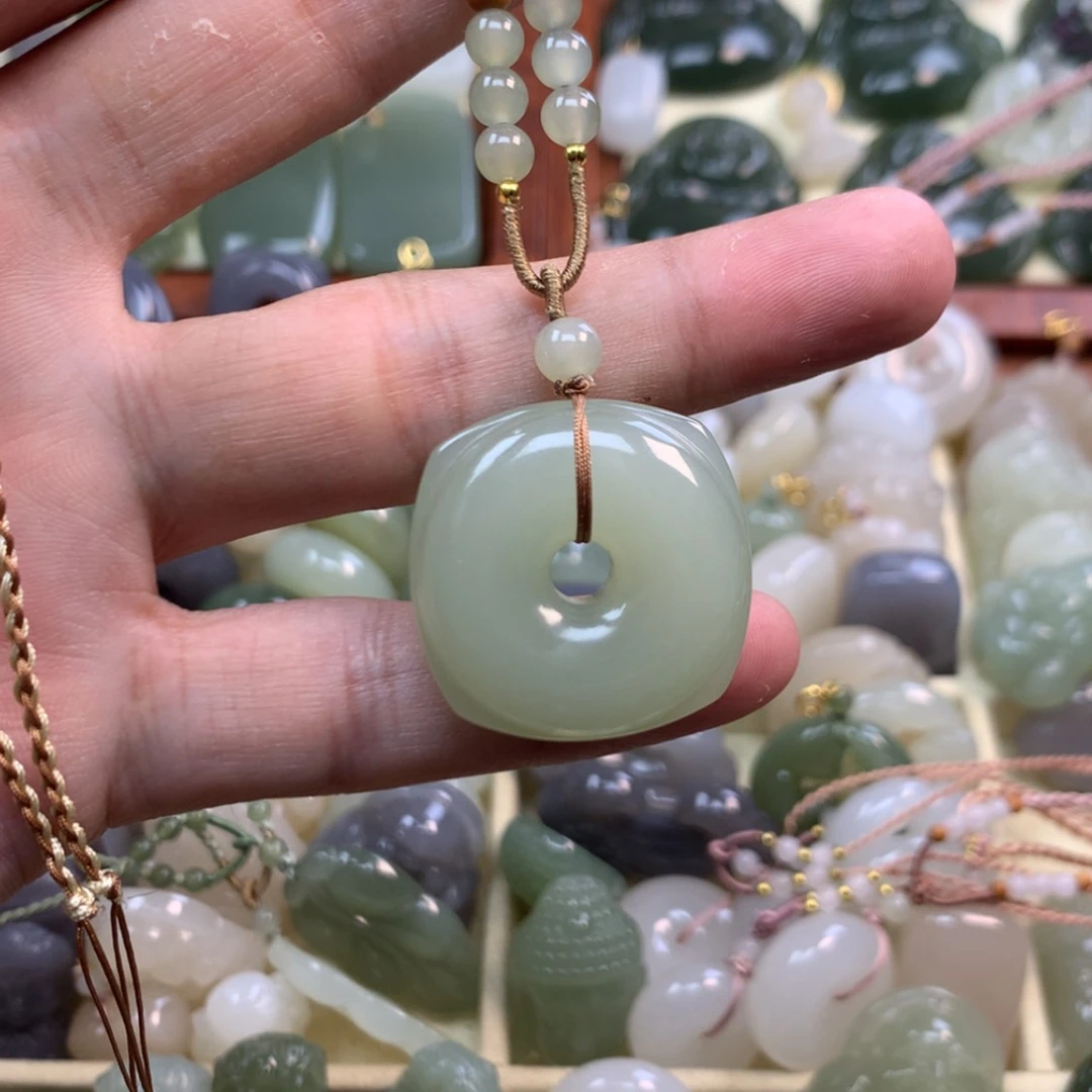 【闪购商品】和田玉未镶嵌颈饰