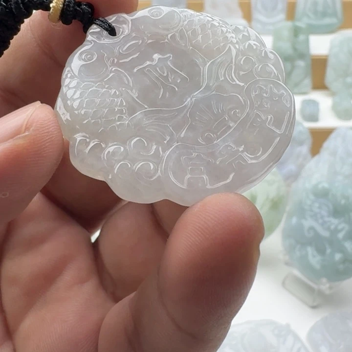 翡翠未镶嵌颈饰天然缅甸A货翡翠
