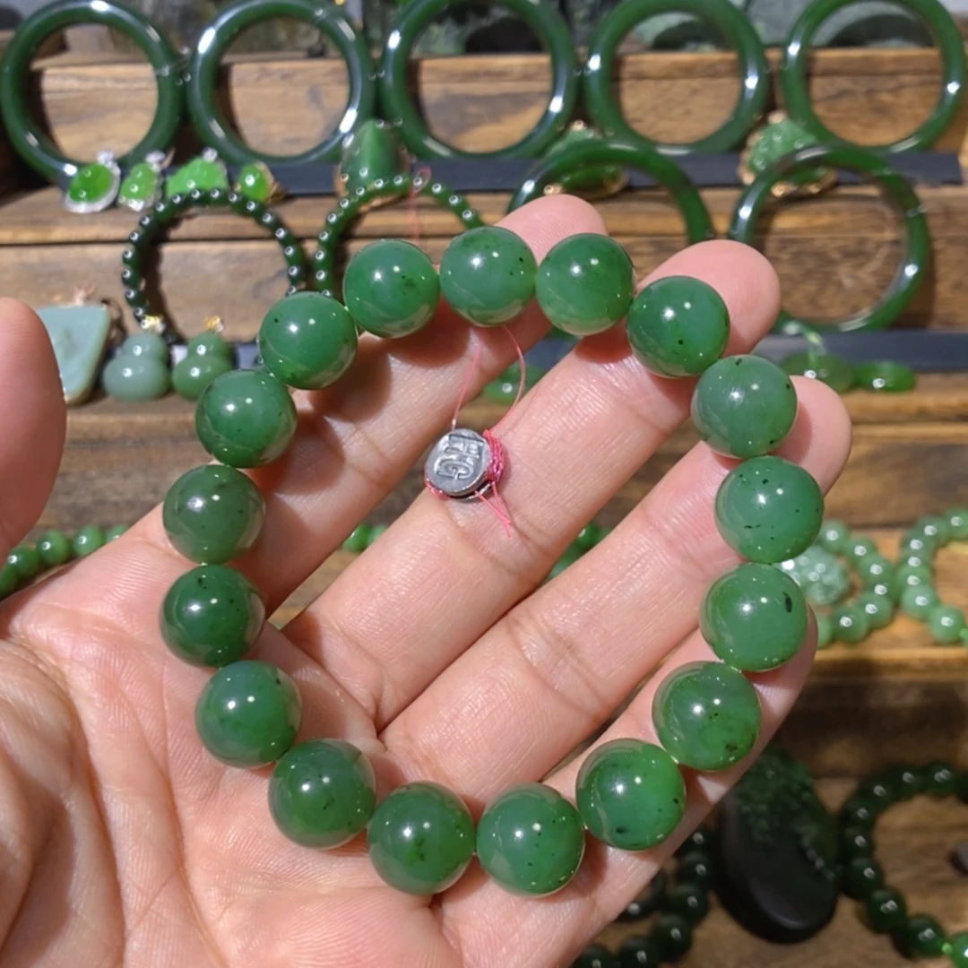 【闪购商品】吊坠(不含链)未镶嵌和田玉加拿大碧玉手串 12