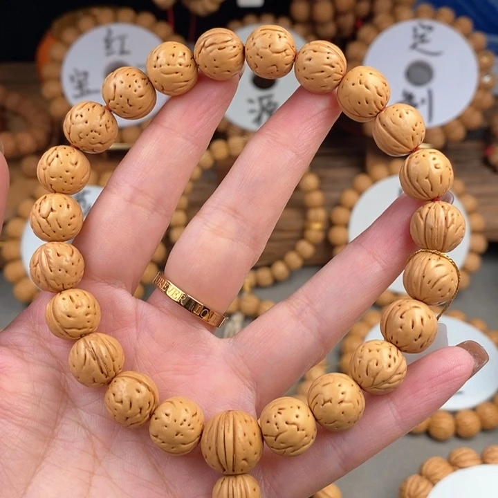 桃核手串金蝉子12ss抛光板误差0.5