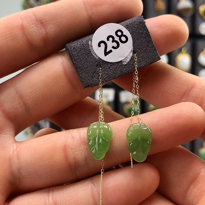 和田玉耳饰18K金镶嵌