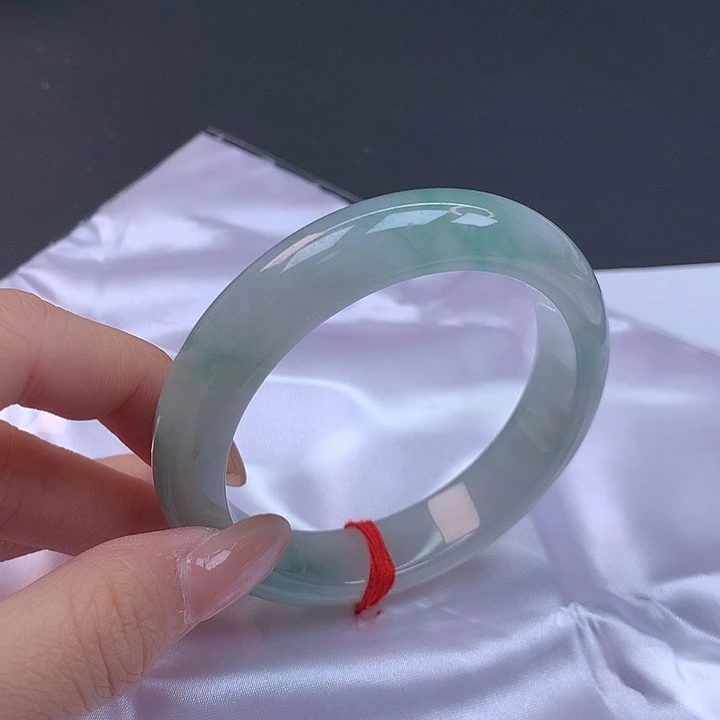翡翠未镶嵌手镯57