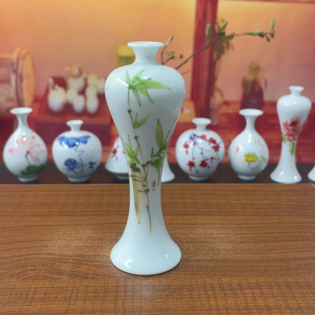 陶瓷景德镇小花瓶等着你