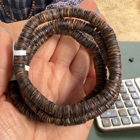 沉香手串白棋沉水卡0.7多样性发1条