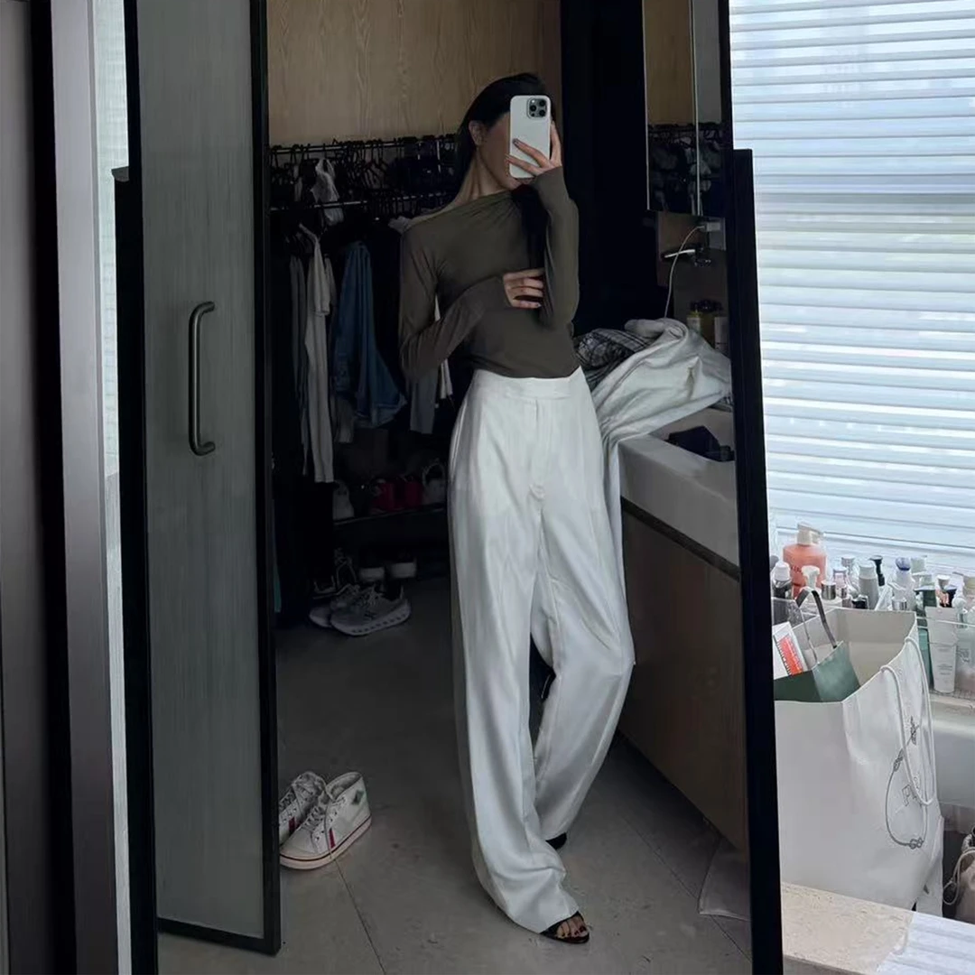 ROMI STUDIO“气质优雅”纺织肌理感不对称斜肩长袖T恤 RWCASG4357