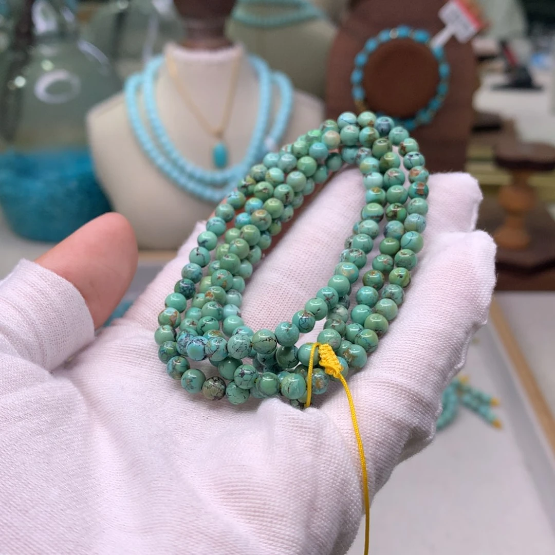 绿松石配饰未镶嵌