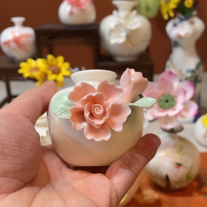 其他手工陶瓷精致摆件