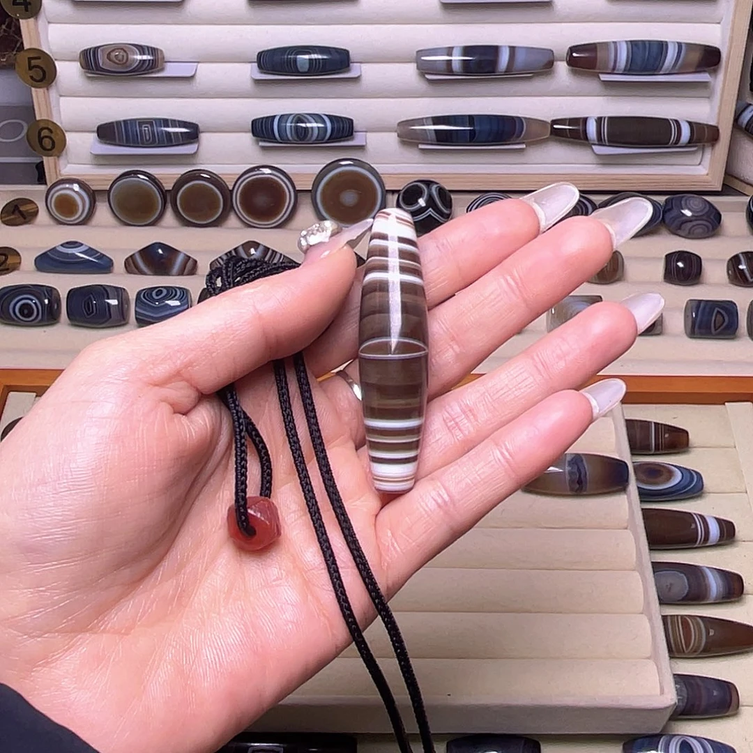 康***叔玛瑙/玉髓未镶嵌颈饰