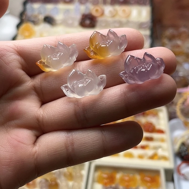 玛瑙/玉髓未镶嵌玛瑙莲花