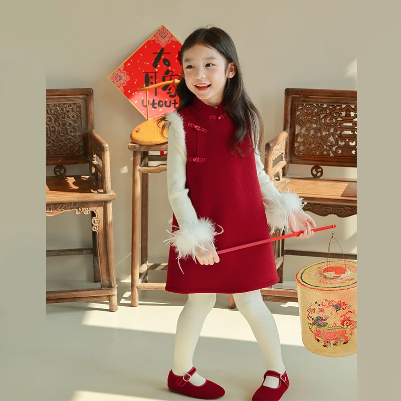 utouto大耳象女童撞色毛绒盘扣毛呢背心裙2024冬季拜年服2410360