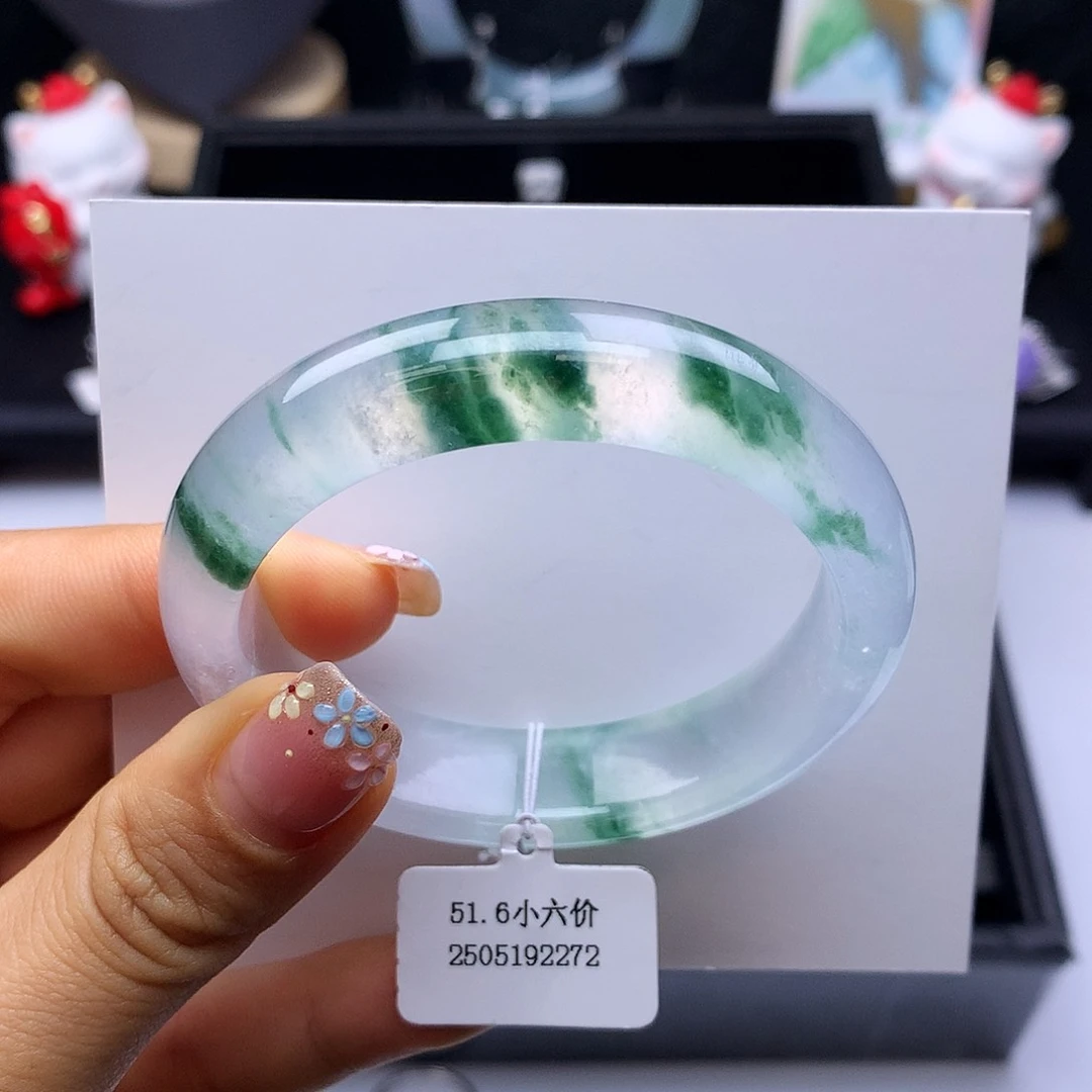 翡翠手镯未镶嵌51高冰飘花正圈