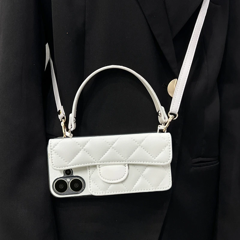 iPhone15promax手机壳苹果14插卡套13小香风12手提包11斜挎绳XR防