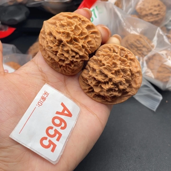 吊坠文玩核桃核桃