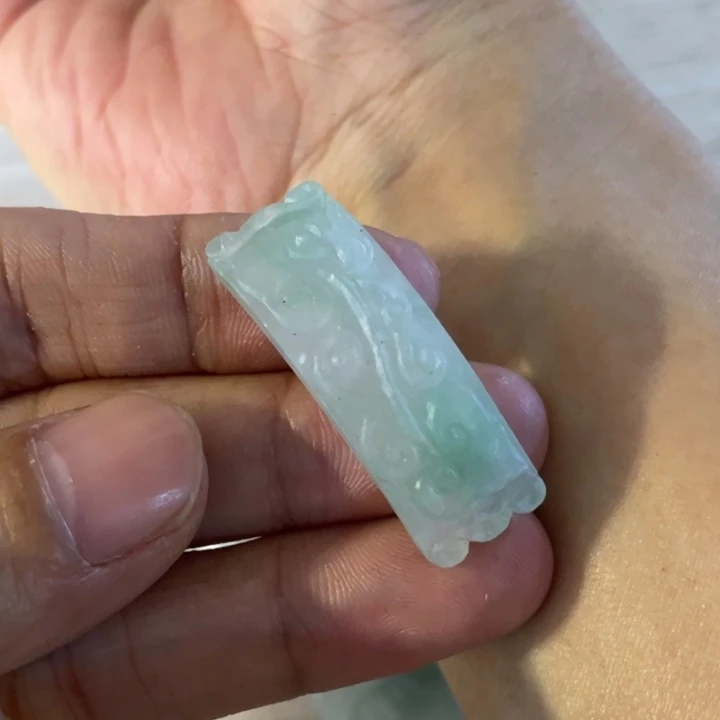 定制翡翠未镶嵌可*丫