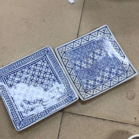 瓷片瑕疵瓷片不退不换。。。。。。。
