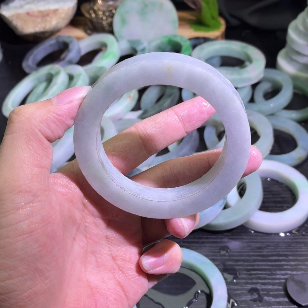 定制翡翠未镶嵌天然翡翠A货毛胚手镯定制