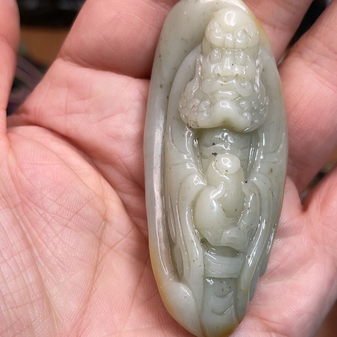 和田玉（糖玉）未镶嵌颈饰