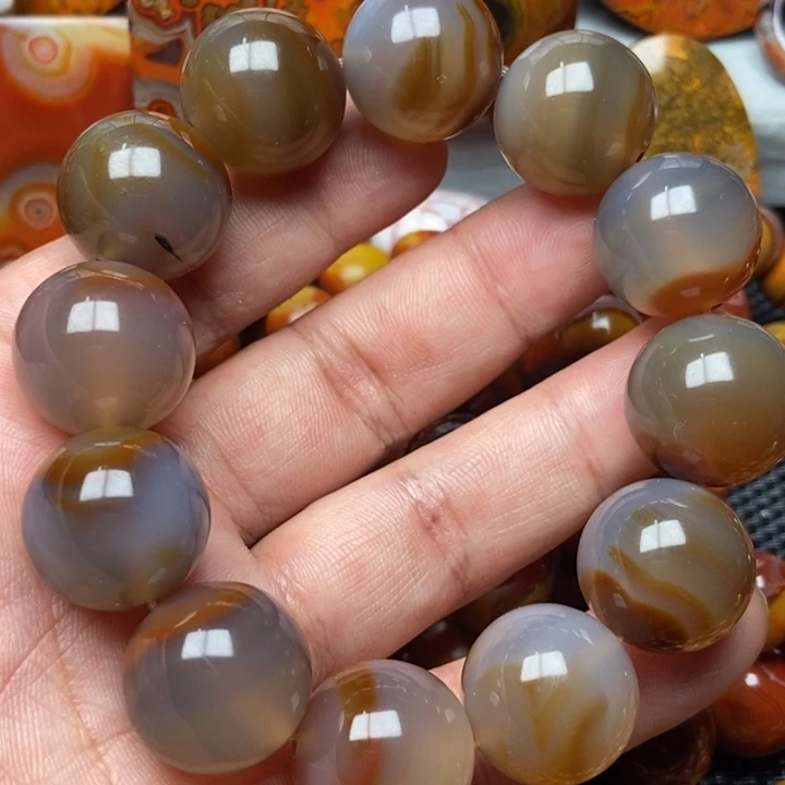 玛瑙/玉髓手串未镶嵌
