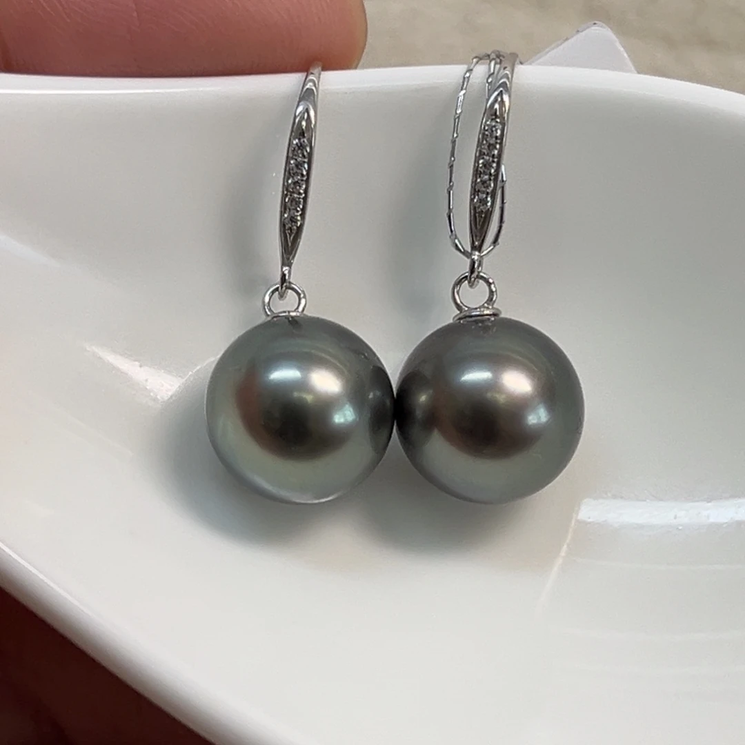 18K金镶嵌耳饰海水珍珠10-11mm